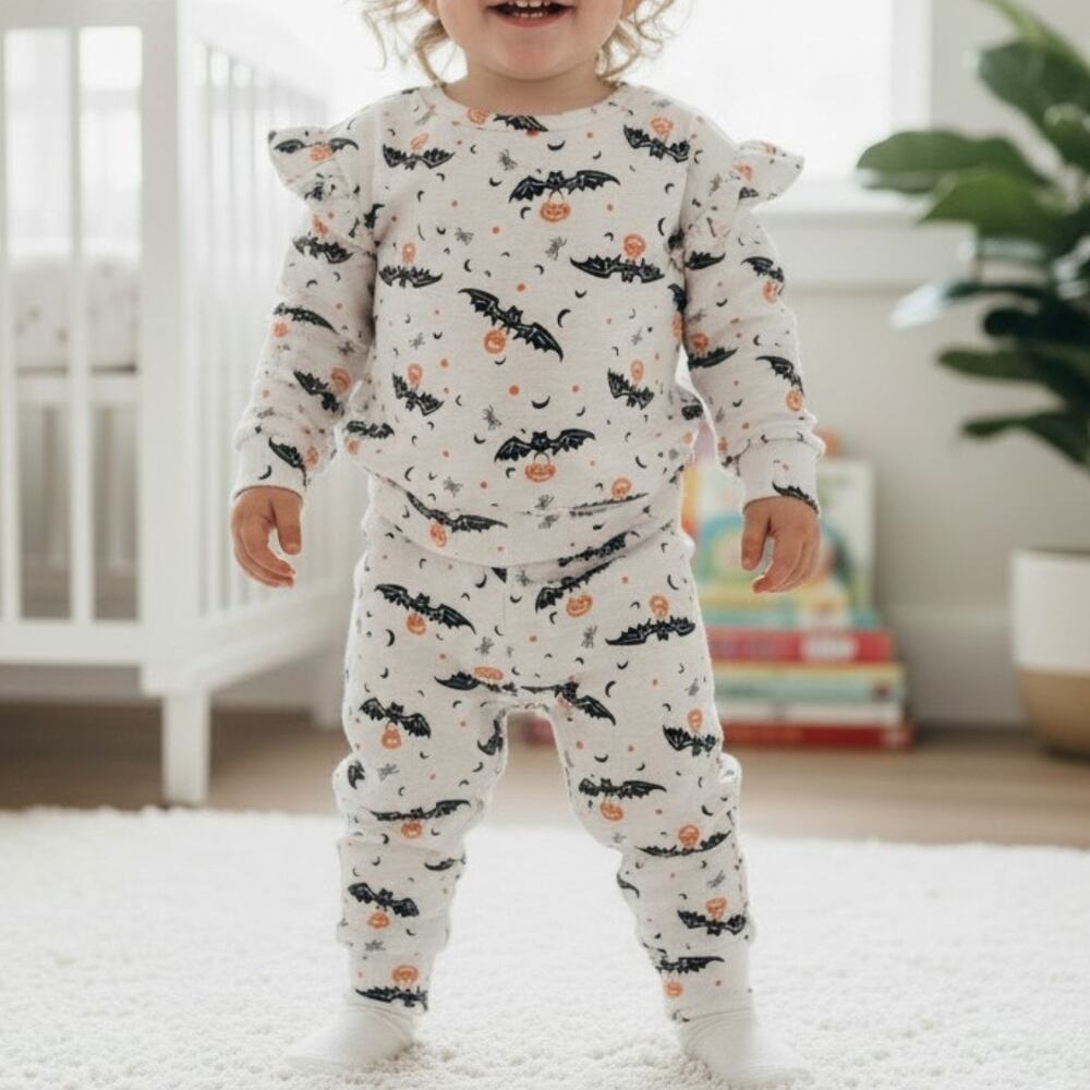 Jessica Simpson Baby Halloween Bats & Pumpkins 2 Piece Pajama Set Size 18MO NWT
